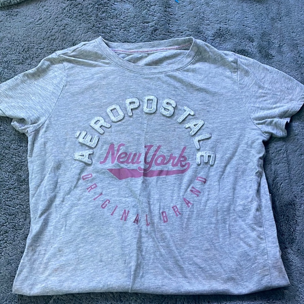 the tag had worn out so i’m guessing it’s a medium